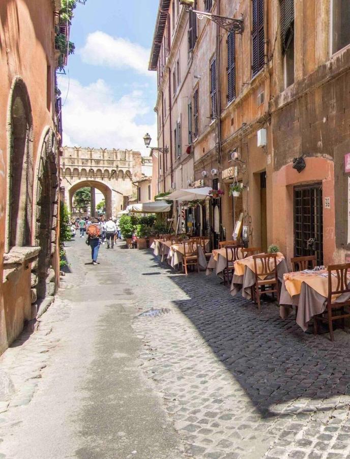 Intimo Ed Eclettico A Trastevere Appartamento