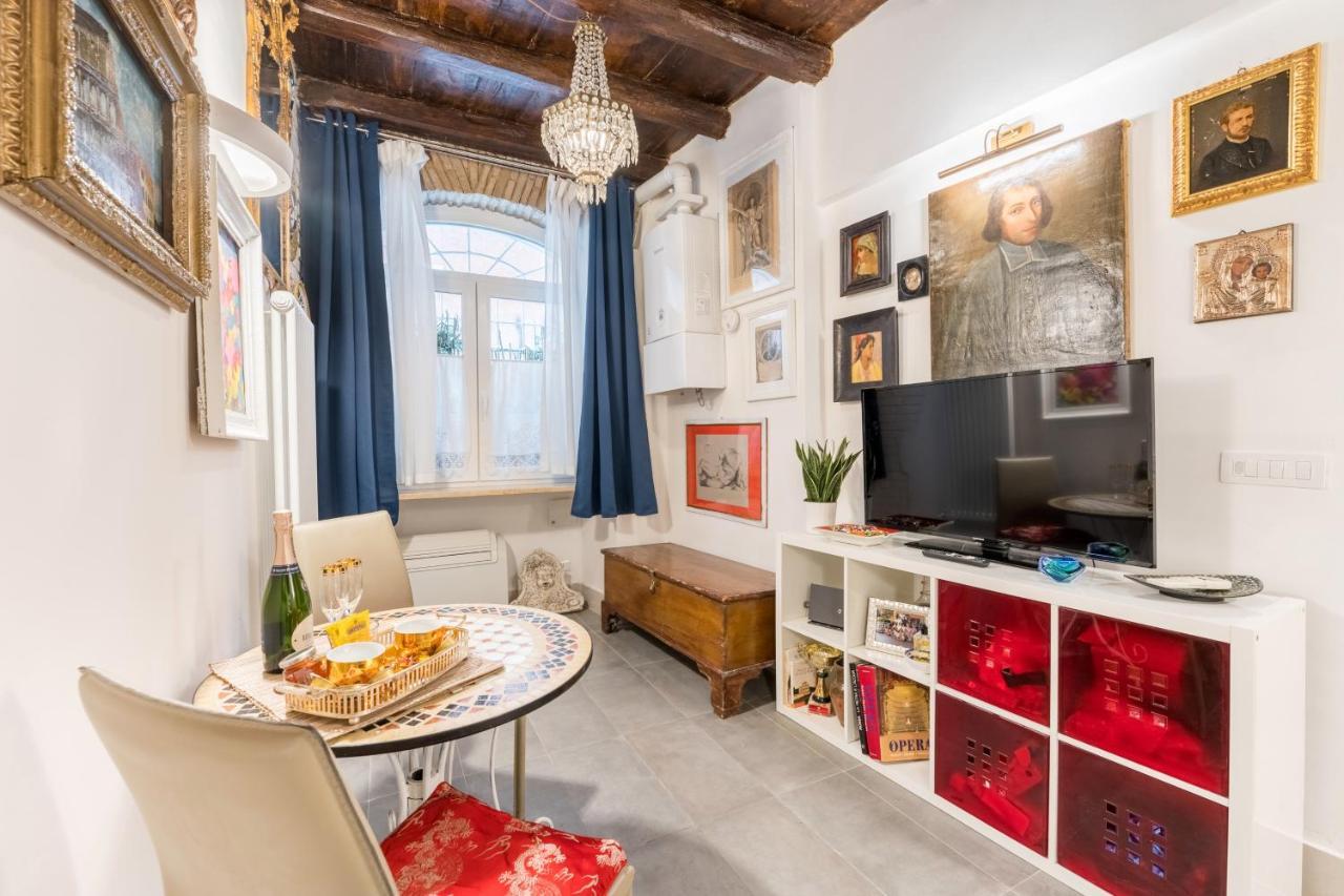 Appartamento Intimo Ed Eclettico A Trastevere Roma